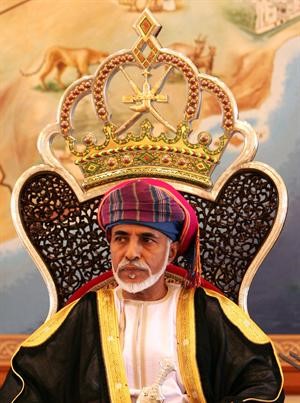 السلطان قابوس بن سعيد ملقيا خطابه﻿﻿افپ﻿