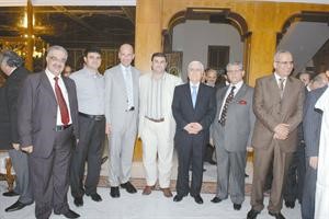 السفير السوري بسام عبدالمجيد متوسطا سهيل العبد وددانيال بولس والزميل فريد سلوم وبشار كيوان وماكرم سلوم
