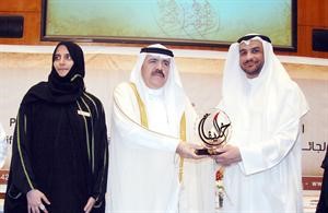 السفير حسن الخيال مكرما دانور اليتامى﻿