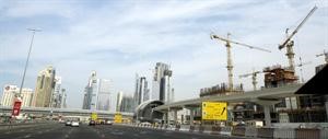 أجواء قاتمة تخيم على معرض «سيتي سكيب» بالإمارات