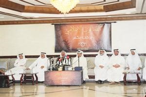 الوزير احمد الهارون وماضي الخميس وعدد من الحضور في اللقاء﻿