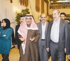 الزميل عدنان الراشد مع محافظ خراسان دمحمود صلاحي﻿