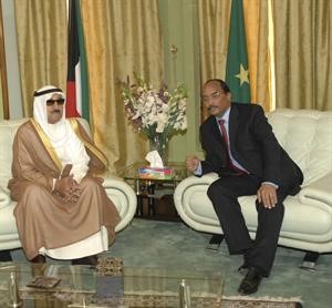 جانب من لقاء صاحب السمو الامير الشيخ صباح الاحمد والرئيس الموريتاني