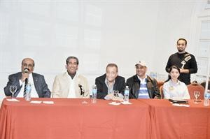 الرومي متحدثا الى المهندسين﻿
