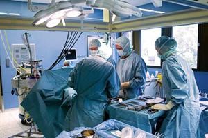  الأطباء الإيرانيون يتوصلون  إلى نتائج متقدمة في المجالات الطبية