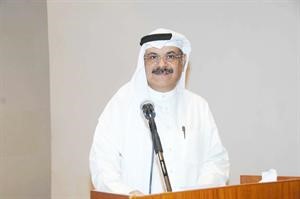 دنادر العوضي يلقي كلمته
