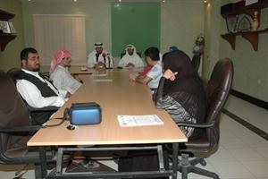 ابراهيم المشوطي مع المشاركين في المؤتمر ﻿﻿كرم ذياب﻿