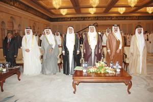 جانب من كبار الحضور في افتتاح الاجتماع	كرم ذياب﻿