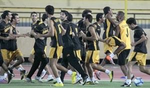 نجوم الاصفر متفائلون بانتزاع الكاس القارية للمرة الاولىالازرقكوم - هاني الشمري