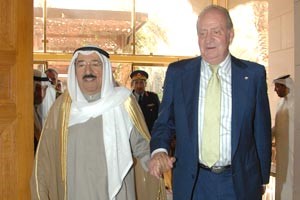 صاحب السمو الامير الشيخ صباح الاحمد مستقبلا ملك اسبانيا خوان كارلوس