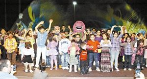 فرحة كبيرة عاشها الاطفال المشاركون في انشطة حديقة النافورة خلال العيد
﻿
