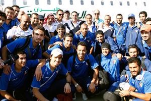 وفد الازرق لحظة وصوله الى مطار عدن	الازرقكوم﻿