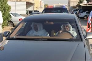 الشيخ جابر المبارك والشيخ د محمد الصباح لدى وصولهما لمقر الشركة