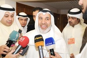 دمحمد البصيري متحدثا للصحافيين في المجلس امس﻿