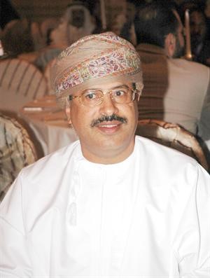 بقلم الشيخ سالم بن سهيل المعشني سفير سلطنة عمان في الكويت