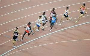 العداء محمد العازمي احتل المركز السادس في سباق 800 متر	 افپ﻿