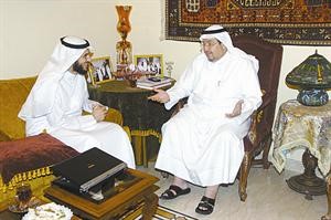 دالفلاح متحدثا الى الزميل ناصر الخالديقاسم باشا
