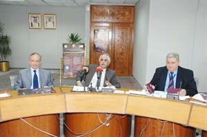 ديوسف العوضي ودممدوح عبدالرازق ودنبيل عبدالرحمنسعود سالم