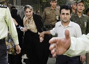 إعدام شهلا جاهد في طهران .. ومنظمات إنسانية تحتج  