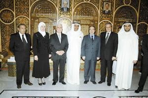 لقطة تذكارية مع دفيصل المقداد ويبدو الزميل محمد راتب