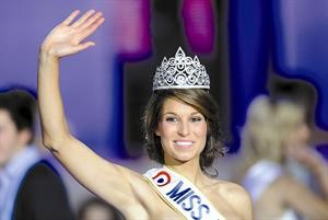 لوري تيلمان.. ملكة لجمال فرنسا 2011
