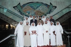 دحسين الدويهيس متوسطا عددا من المكرمين
