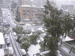 كثافة الثلوج بلغت 1 متر في بعض مناطق ريف دمشق﻿