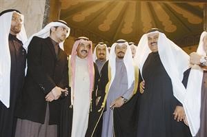 سمو رئيس الوزراء مع عدد من ابناء قبيلة الرشايدة قاسم باشا