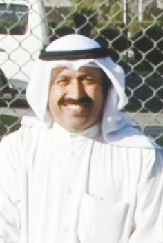 مدير المدرسة حسن الكندري
