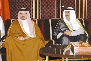  ومقدما واجب العزاء لولي العهد البحريني صاحب السمو الملكي الامير سلمان بن حمد بن عيسى ال خليفة﻿