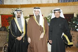 الشيخ مبارك العبدالله مهنئا