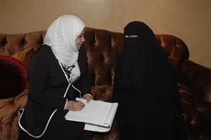 فاطمة العاقل تتحدث الى الزميلة ليلى الشافعي﻿﻿كرم ذياب﻿