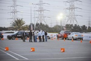لقطة يبدو فيها سير التحركات بعد تجربة بي ام دبليو الممتعة