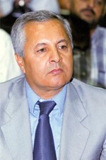 عدنان السيد حسين