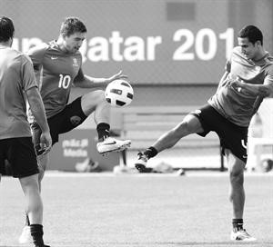 نجما استراليا تيم كاهيل وهاري كيويل خلال استعدادات منتخب بلادهما للقاء الهند﻿﻿ اپ﻿