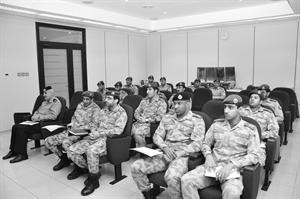 جانب من المشاركين في الدورة
