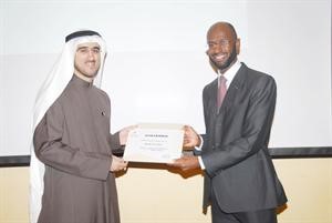 عبدالله العثمان مكرما دوائل العسق﻿