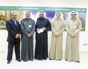 من اليمين عماد البطي وعبدالرحمن القديري وعمر القناعي وطارق الشويرد ومحمد طاهر﻿