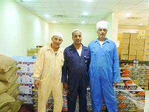استنفار العمال استعدادا لتوزيع المنحة﻿