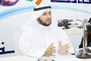 رئيس مركز اتجاهات خالد المضاحكة﻿
