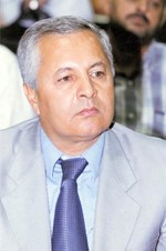 عدنان السيد حسين﻿