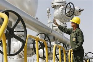 توقعات بنشاط كبير لقطاع النفط والغاز الخليجي في 2011﻿
