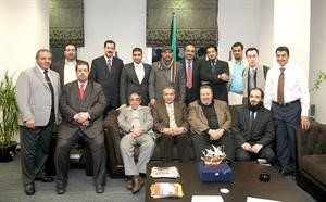 صورة جماعية للوفد الصحافي مع السفير الكويتي في البوسنة
﻿