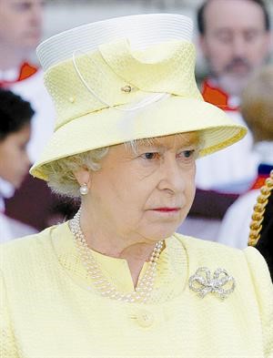  الملكة اليزابيث الثانية﻿