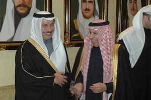 السفير السعودي دعبدالعزيز الفايز يهنئ﻿