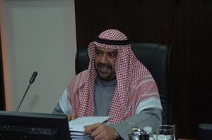 الشيخ احمد الفهد خلال الاجتماع﻿