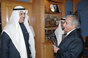 دعبداللطيف البدر مستقبلا مبارك الخرينج
