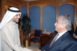 دانور اليتامي مهنئا دعبداللطيف البدر