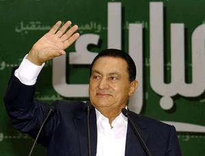 ﻿صورة ارشيفية للرئيس المصري السابق حسني مبارك ﻿
