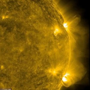 صورة وزعتها وكالة ناسا عن احدى ثورات الشمس﻿